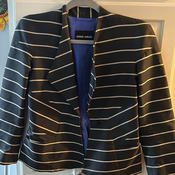 Georgio Armani blazer - Picture 1 of 5